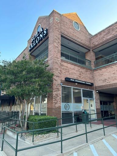 Lemmon/Douglas Court