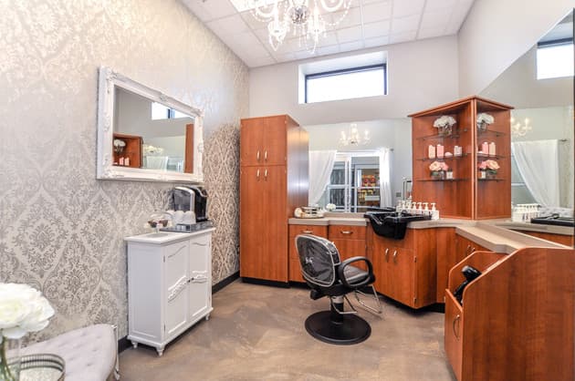 Salon Suites For Rent in North Rochester | Sola Salons Rochester | Sola ...